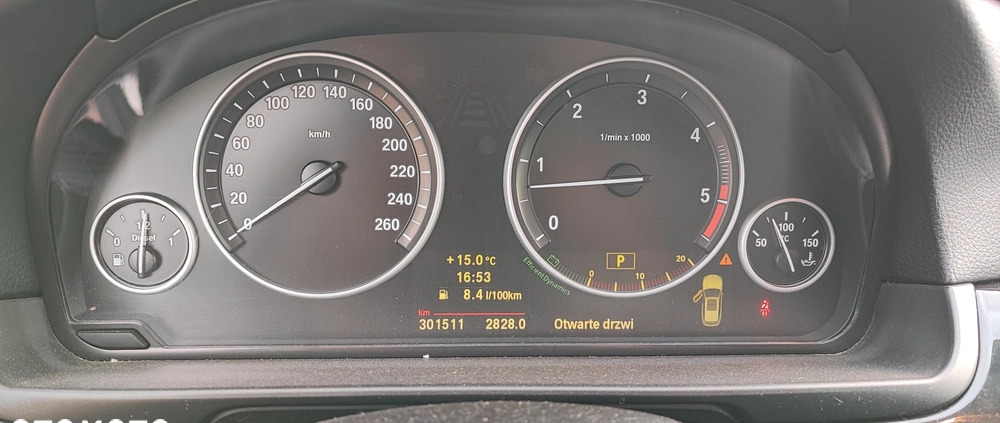 BMW Seria 5 cena 47999 przebieg: 301000, rok produkcji 2011 z Działoszyce małe 529